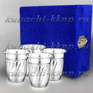 Набор из четырех глянцевых стопок 