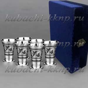 Набор из шести серебряных стопок 