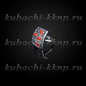 Серебряное кольцо Кубачи с кораллом - к814