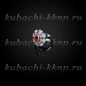 Серебряное кольцо Кубачи с фианитами под гранат - к805
