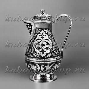 Небольшой серебряный графин для воды 