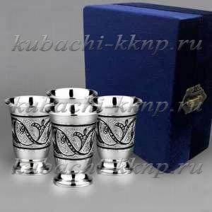 Набор высоких серебряных стопок 