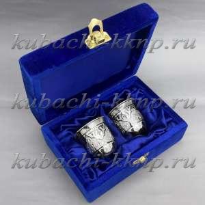 Набор из двух серебряных стопок  Набор из двух серебряных стопок