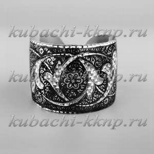 Серебряный широкий женский браслет с черненым орнаментом - БР35 Серебряный широкий женский браслет с черненым орнаментом - БР35