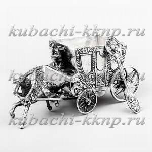 Серебряная солонка с ложечкой  Серебряная солонка с ложечкой