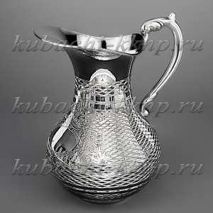 Серебряный графин для воды с чеканкой - кв10