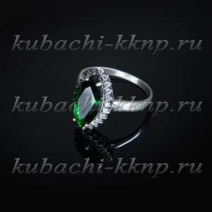 Кольцо кубачи с фианитами и больцим центральным фианитом цвета изумруд - к268