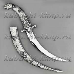 Небольшой серебряный нож 