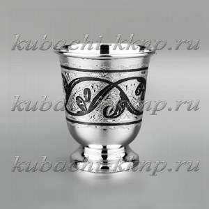 Маленькая серебряная стопка на ножке - СТП083