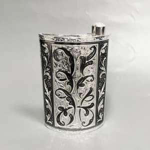 Серебряная фляга с гравировкой  - фл106