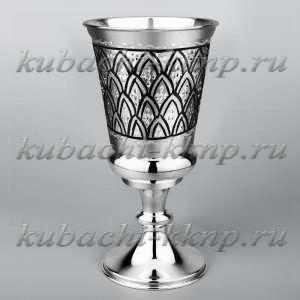 Серебряный бокал 