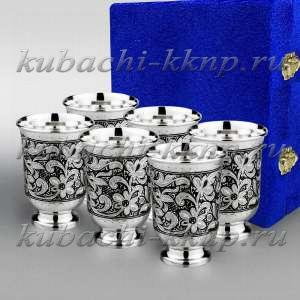 Набор из шести небольших серебряных стаканов 