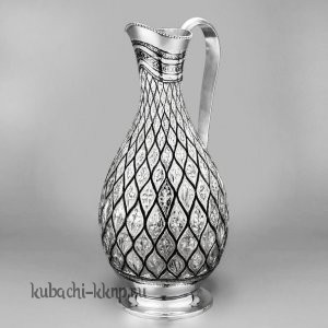 Серебряный кувшин 
