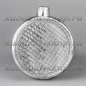 Круглая серебряная фляга с мелкой гравировкой. - ФЛ130