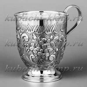 Большая серебряная кружка  