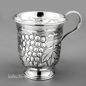 Серебряная кружка 