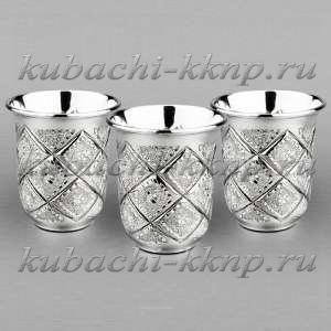 Набор из трех серебряных стопок 