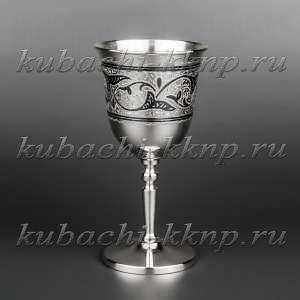 Небольшой серебряный бокал для вина на ножке - бк017