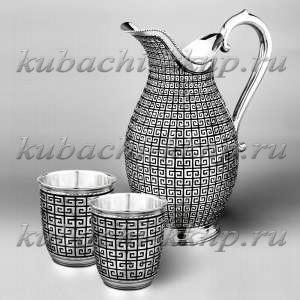 Серебряный кувшин с двумя стаканами для воды/компота 