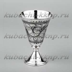 Серебряная рюмка на устойчивой ножке для водки - Р025а