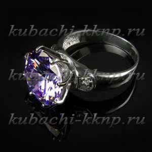 Серебряное кольцо с большим фиолетовым фианитом 