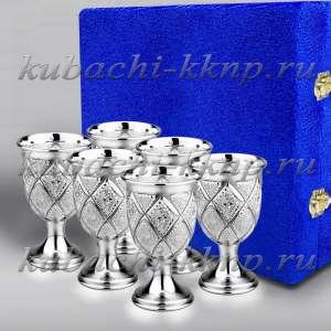 Набор из шести серебряных рюмок на ножке 