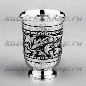 Серебряный стакан 