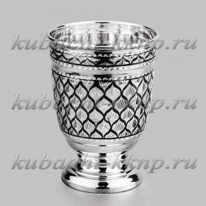 Добротный серебряный стакан 