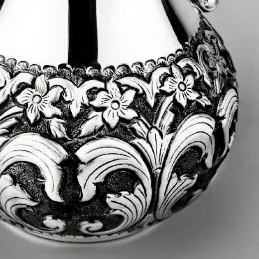 Серебряная кружка ручной работы