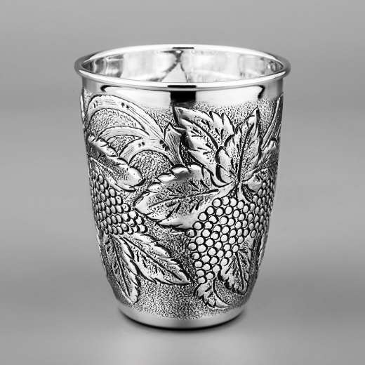 Серебряная кружка ручной работы