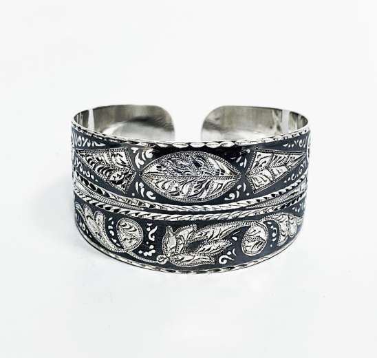 Серебряная кружка ручной работы