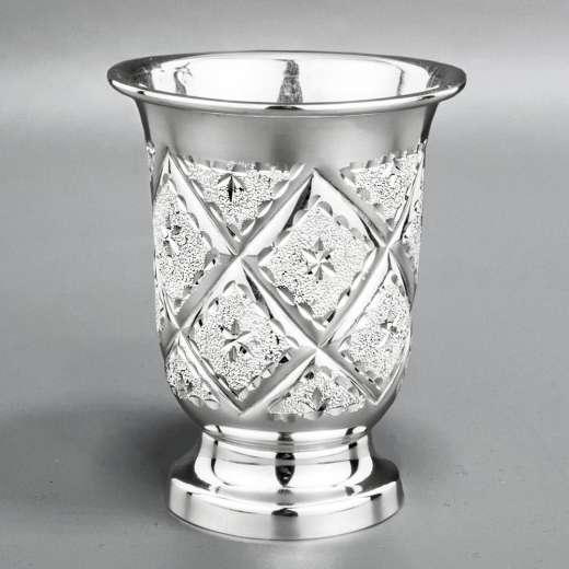 Серебряная кружка ручной работы