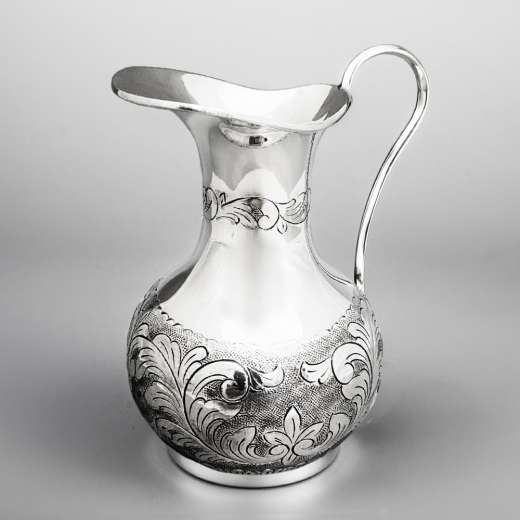 Серебряная кружка ручной работы