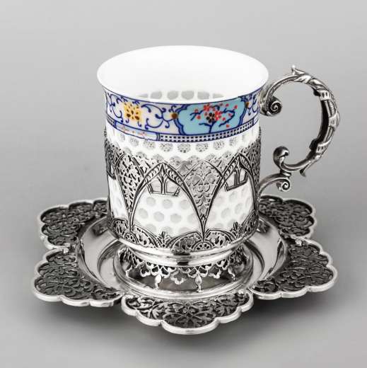 Серебряная кружка ручной работы