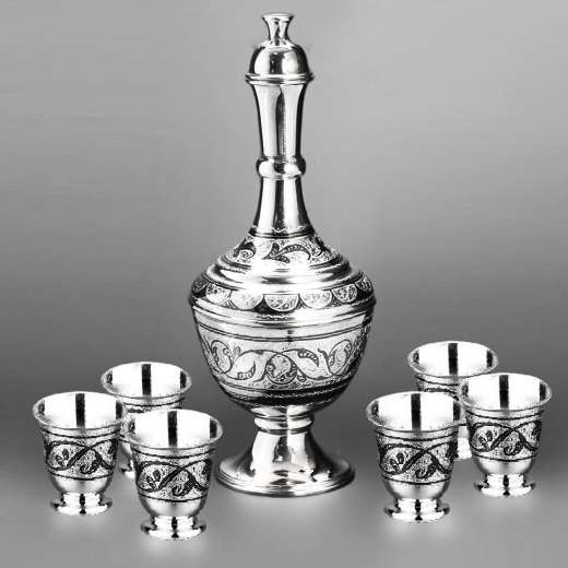 Серебряная кружка ручной работы