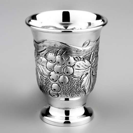 Серебряная кружка ручной работы