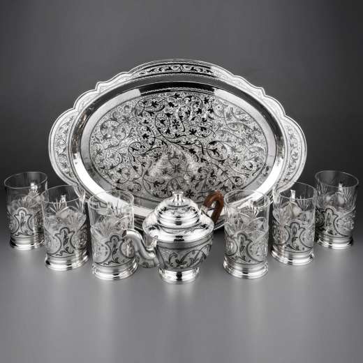 Серебряная кружка ручной работы