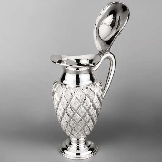 Серебряная кружка ручной работы