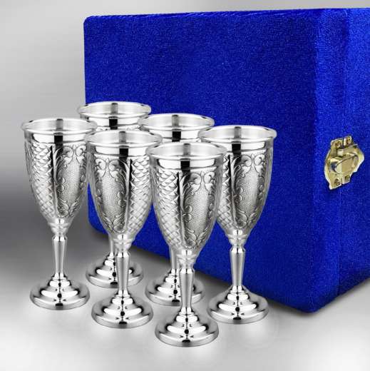 Серебряная кружка ручной работы