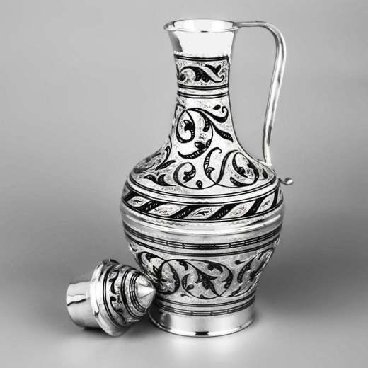 Серебряная кружка ручной работы