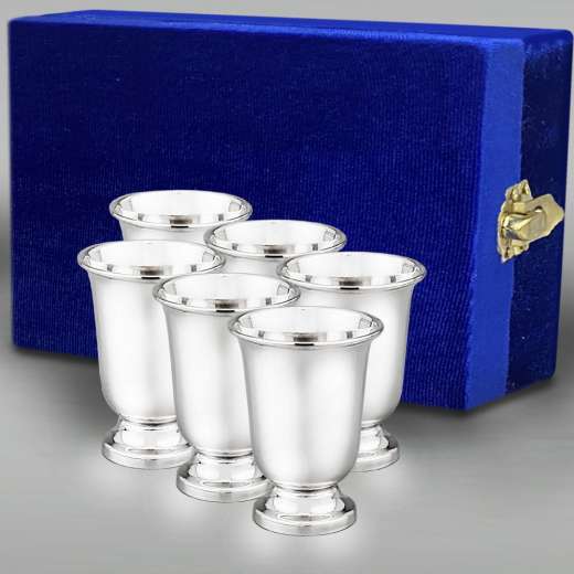 Серебряная кружка ручной работы