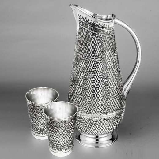 Серебряная кружка ручной работы