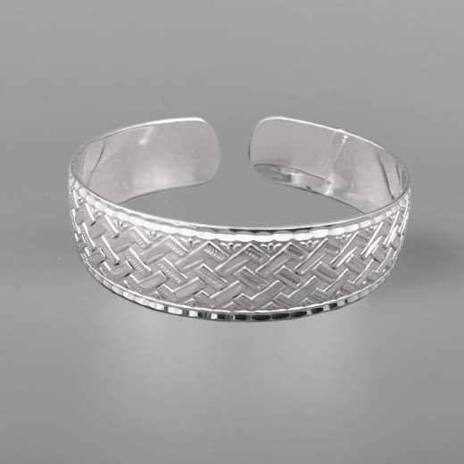 Серебряная кружка ручной работы