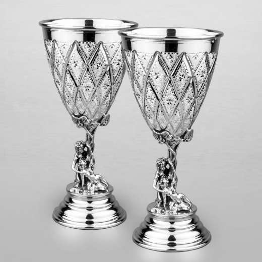 Серебряная кружка ручной работы