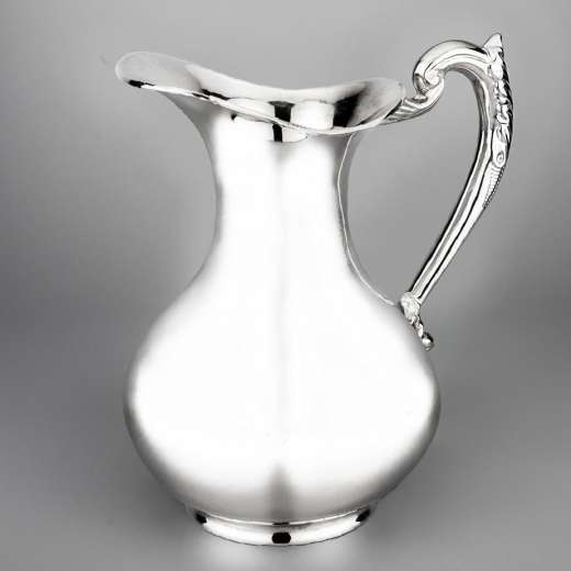 Серебряная кружка ручной работы