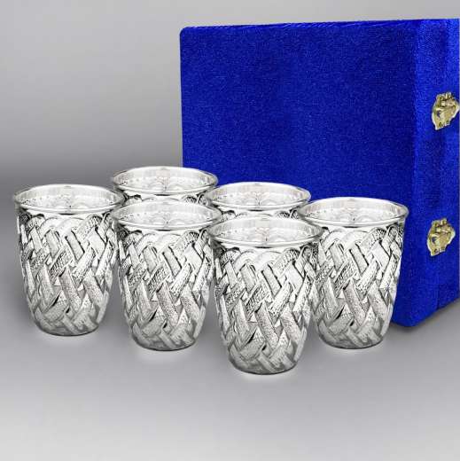 Серебряная кружка ручной работы