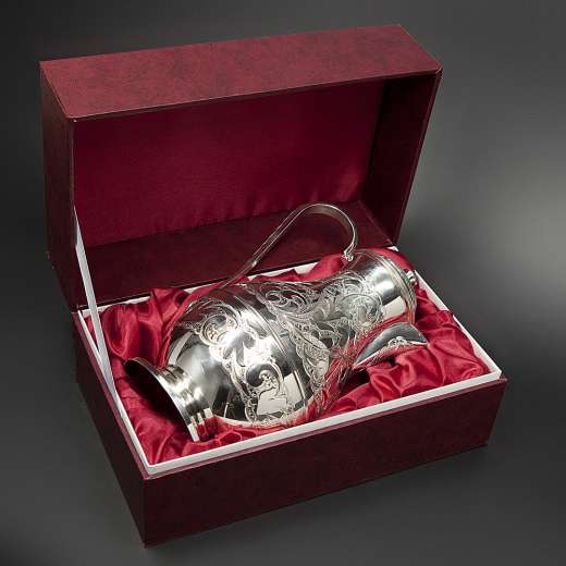 Серебряная кружка ручной работы