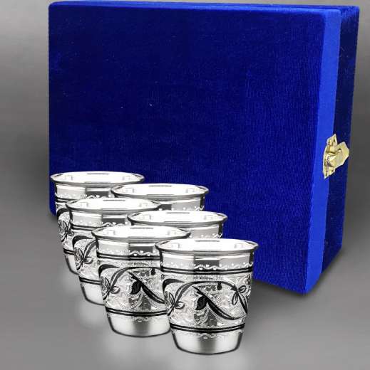 Серебряная кружка ручной работы