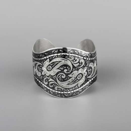 Серебряная кружка ручной работы