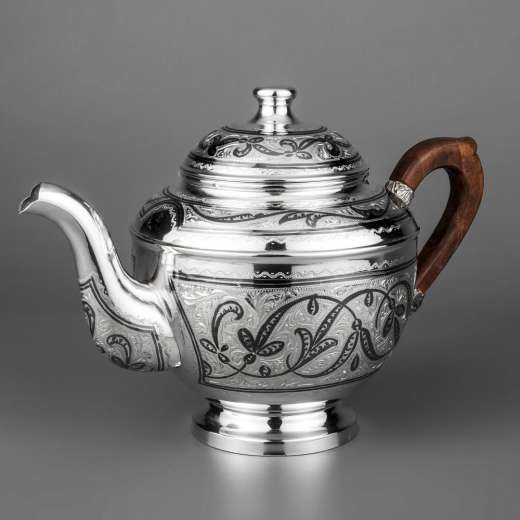 Серебряная кружка ручной работы